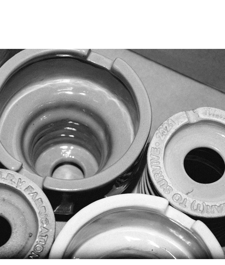 Screw-It Ceramic Pot (White)